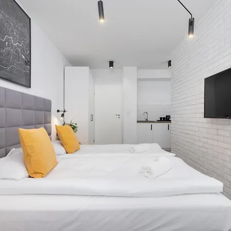 Cracow Miodowa 42 Elegant By Renters Апартаменты *