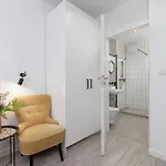 Cracow Miodowa 42 Elegant By Renters Appartement *