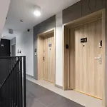 Cracow Miodowa 42 Elegant By Renters Appartement Cracovie
